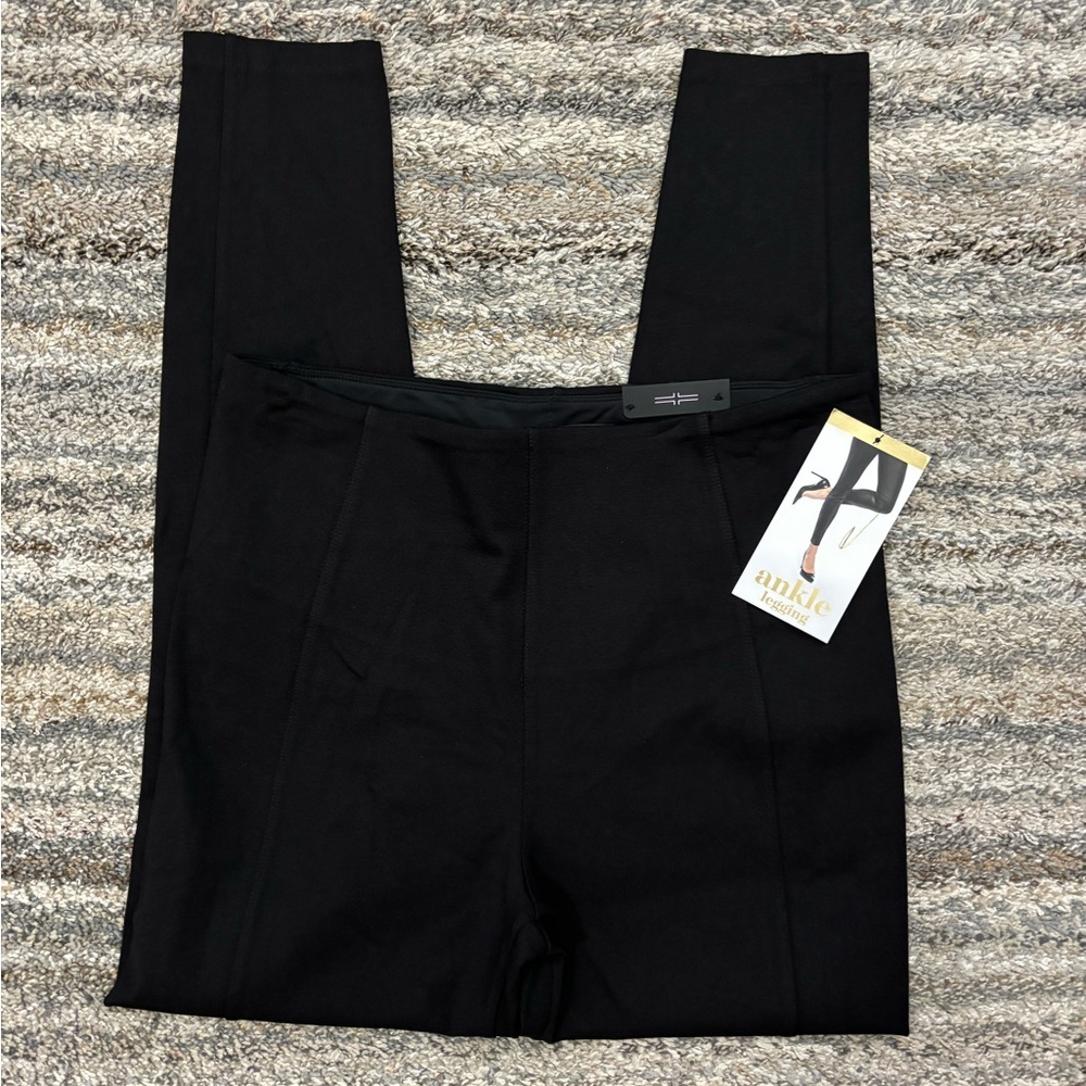 Liverpool Black Ankle Leggings